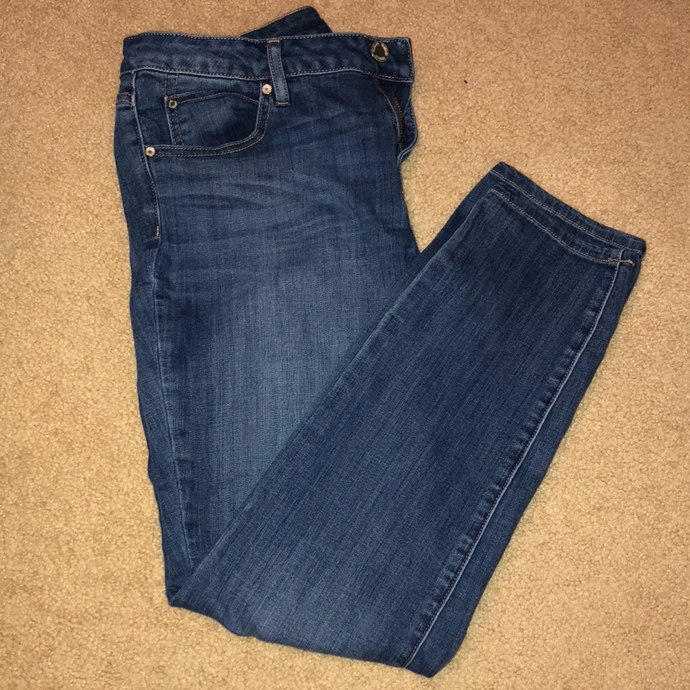 a.n.a Skinny Jeans